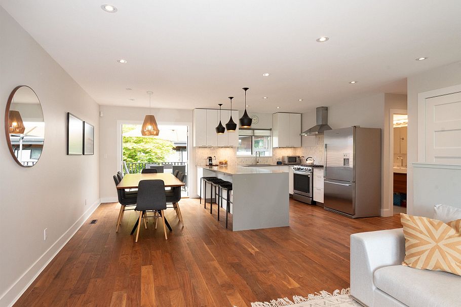 328 E 22nd Street North Vancouver, BC - 7