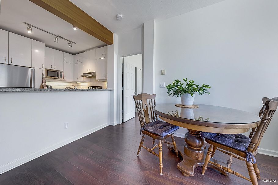 309 580 Raven Woods Drive North Vancouver, BC - 9