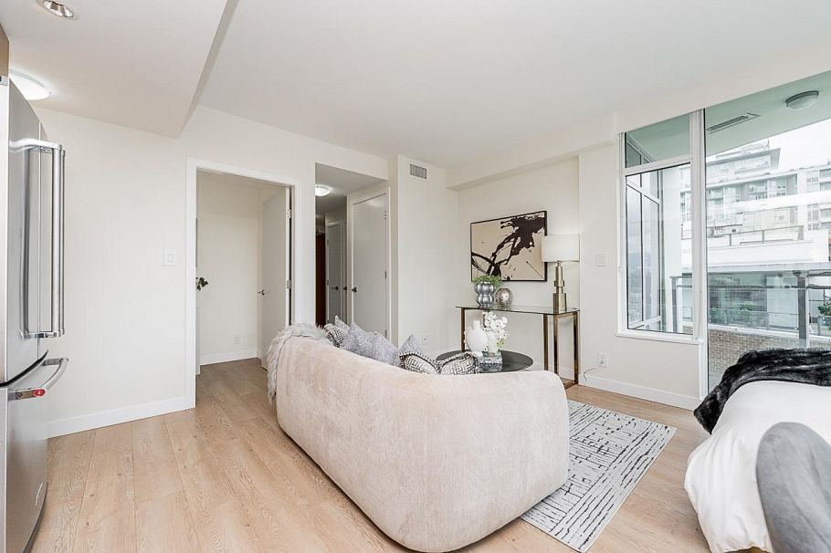 905 161 E 1st Avenue Vancouver, BC - 4