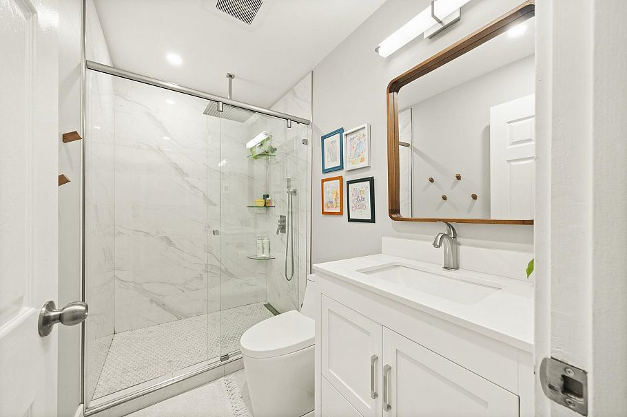 2340 Chesterfield Avenue North Vancouver, BC - 17