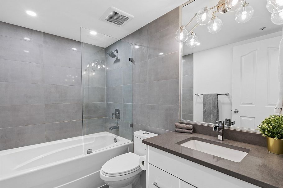 312 555 Abbott  Street Street Vancouver, BC - 14