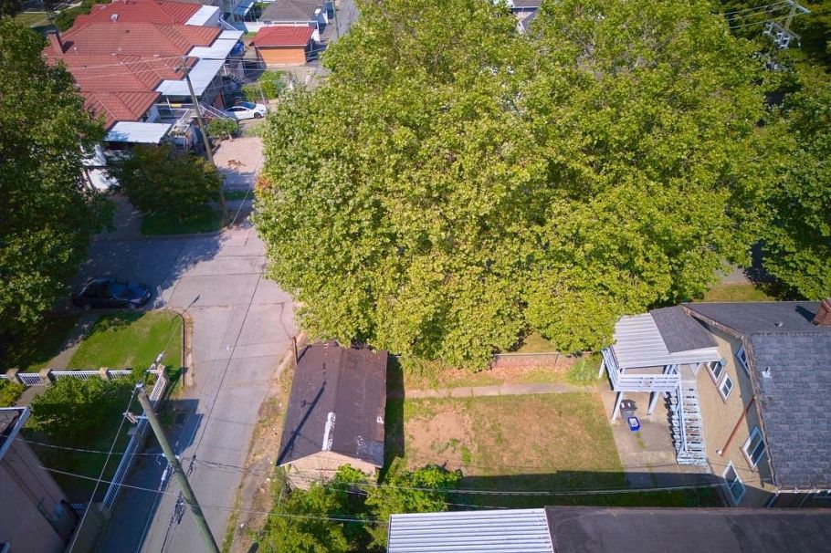 4307 Nanaimo Street Vancouver, BC - 14