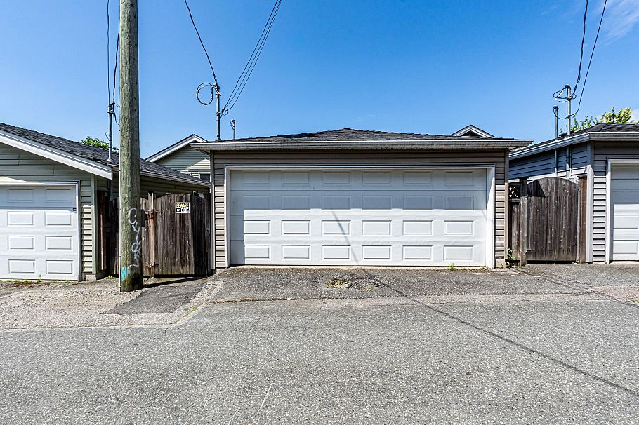 5918 Main Street Vancouver, BC - 38