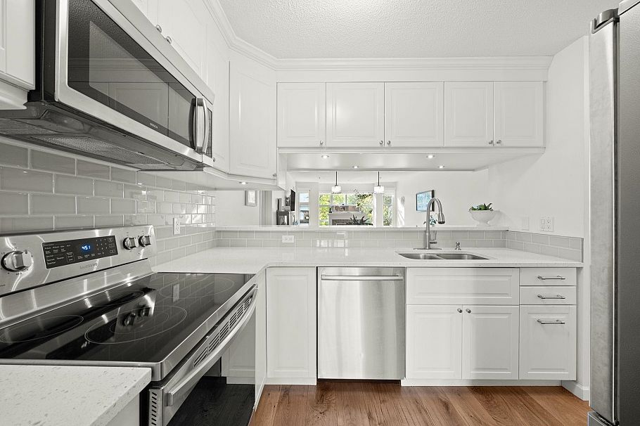 301 8728 SW Marine Drive Vancouver, BC - 9