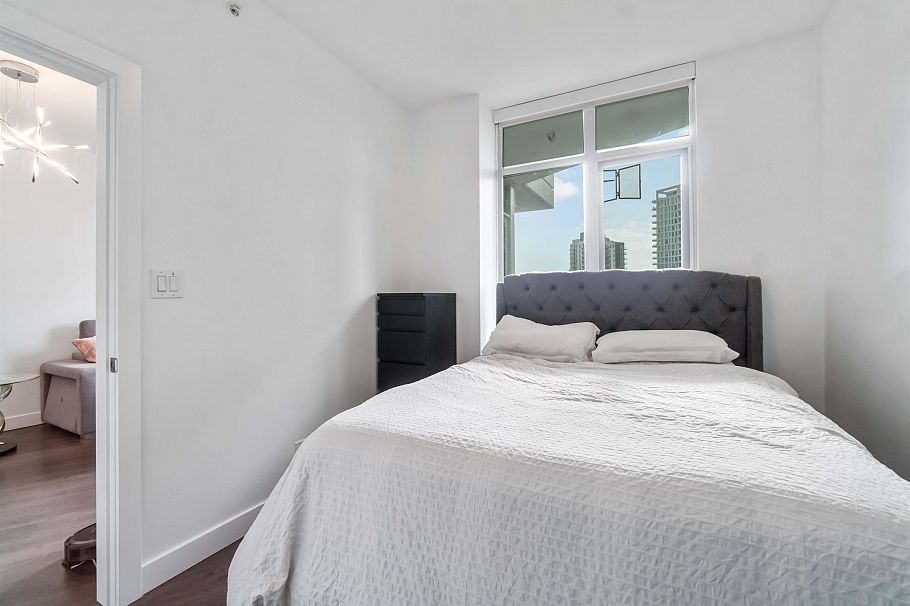 1006 3557 Sawmill Crescent Vancouver, BC - 13