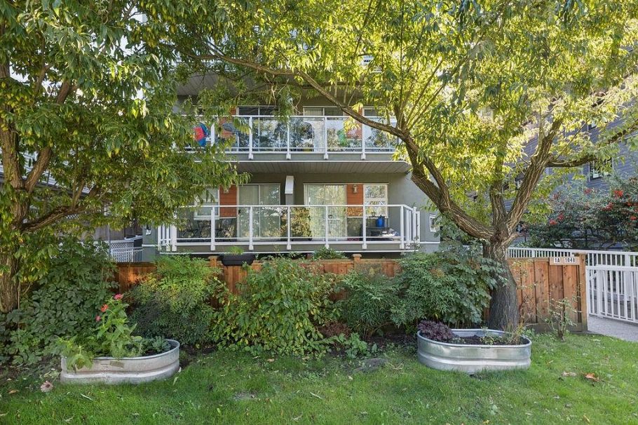 1A 1048 E 7th Avenue Vancouver, BC - 24