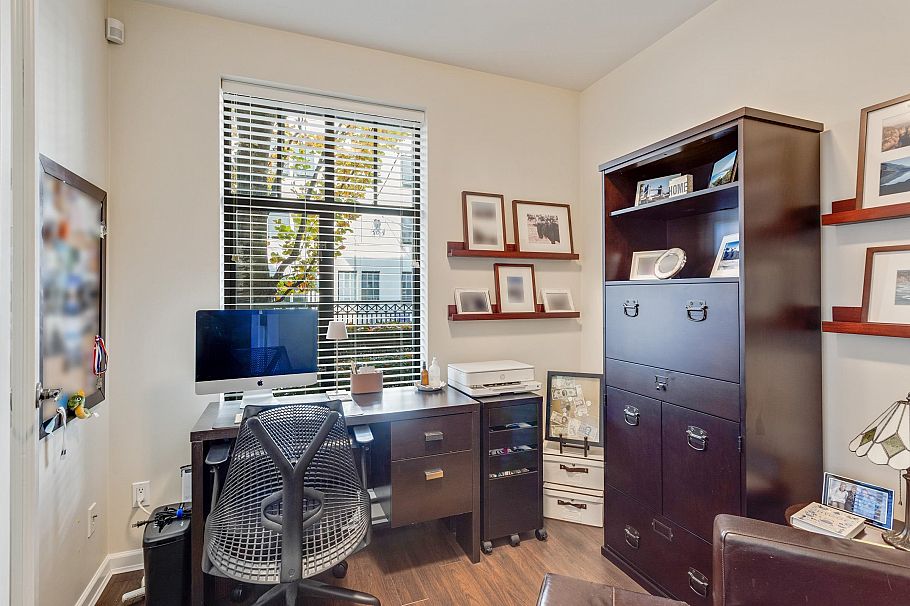 104 2065 W 12th Avenue Vancouver, BC - 12