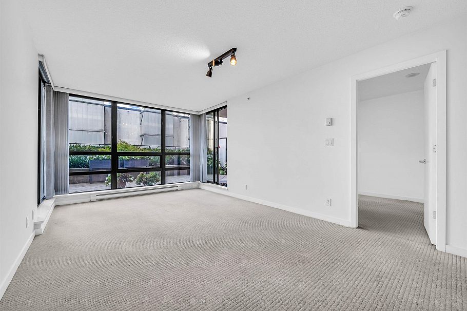 407 933 Hornby Street Vancouver, BC - 14