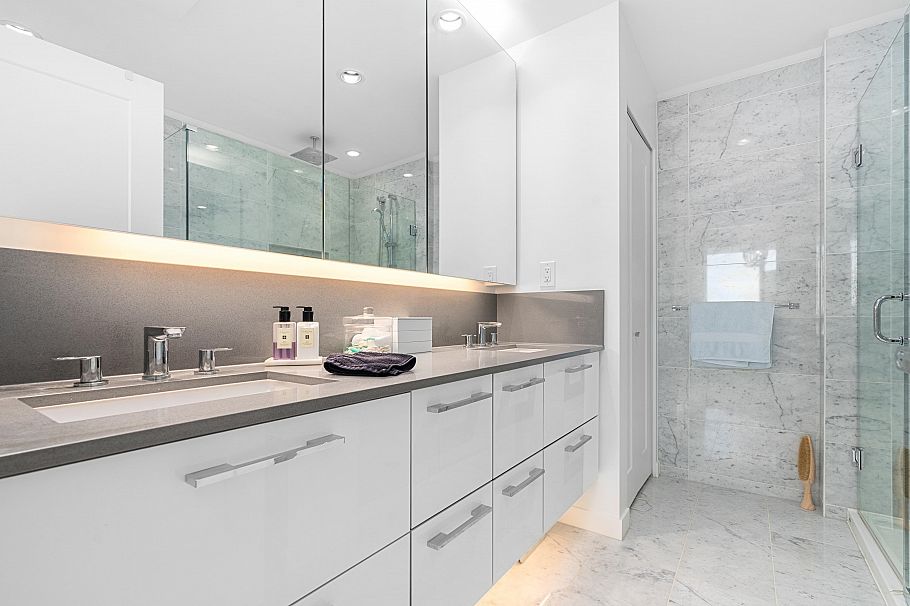 1308 118 Carrie Cates Court North Vancouver, BC - 18