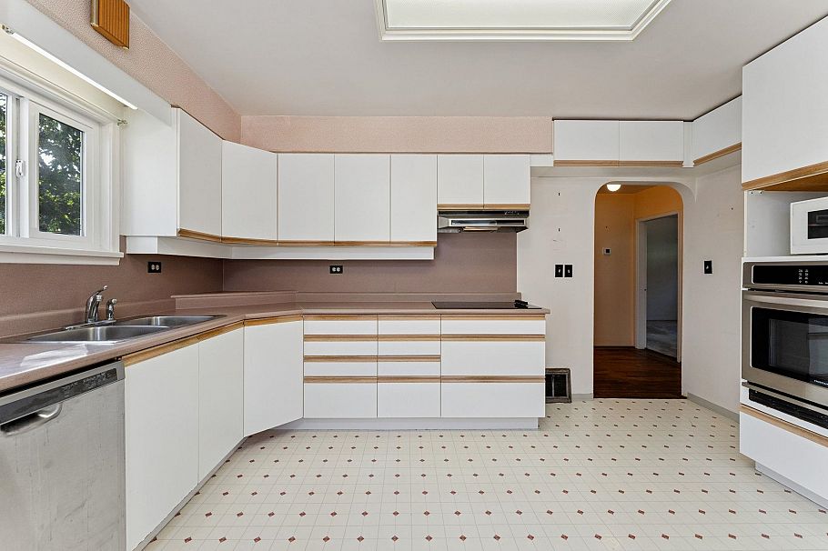 4182 Prince Edward Street Vancouver, BC - 14