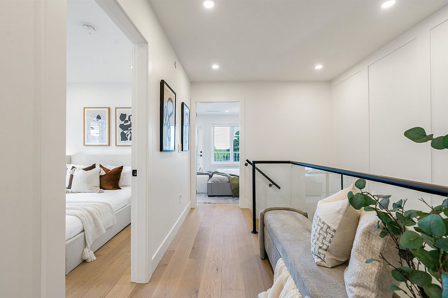 1722 E 64th Avenue Vancouver, BC - 12