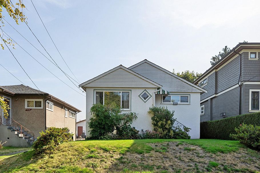 4182 Prince Edward Street Vancouver, BC - 2