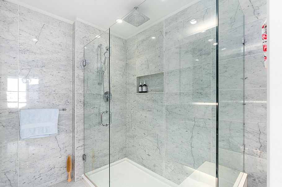 1308 118 Carrie Cates Court North Vancouver, BC - 19