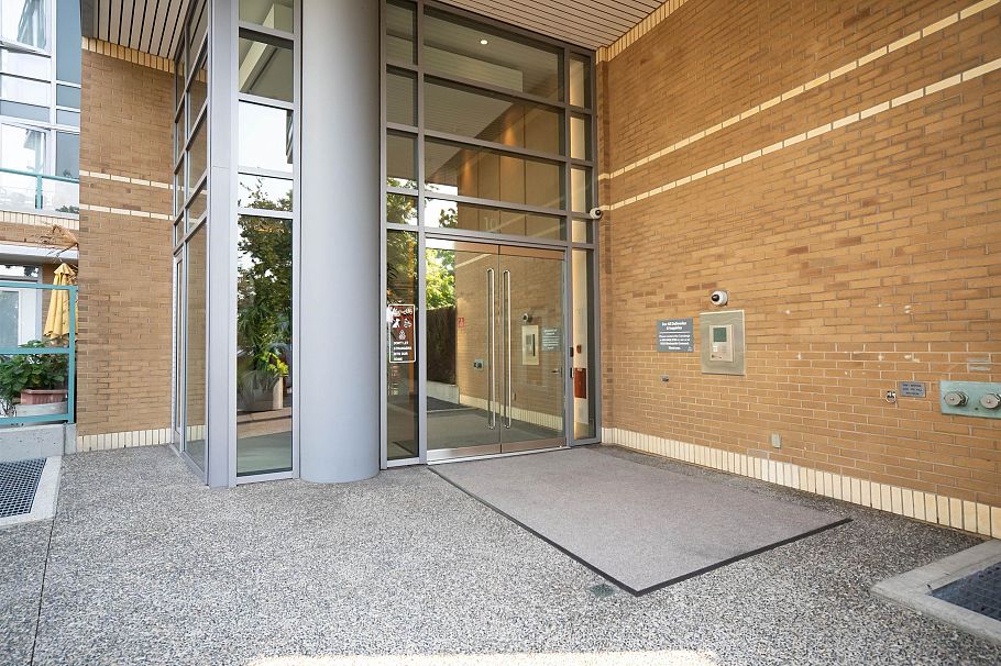 2606 1067 Marinaside Crescent Vancouver, BC - 25