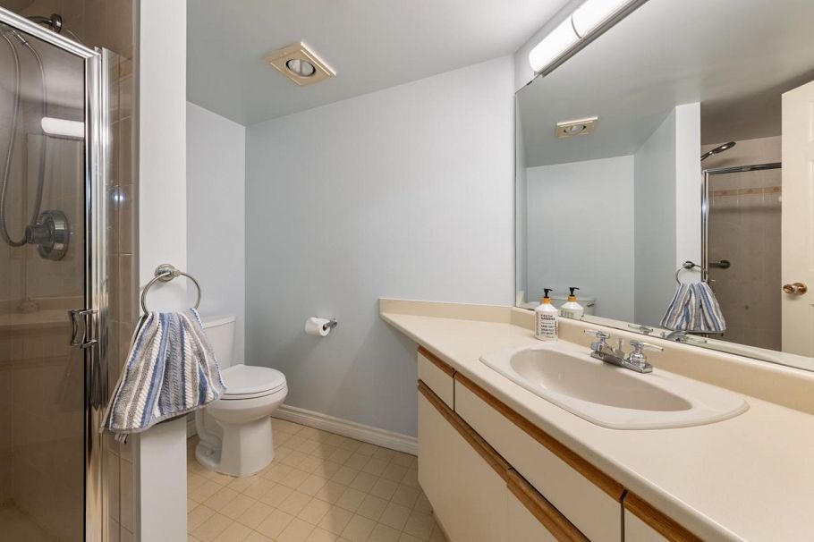 314 121 W 29th Street North Vancouver, BC - 12