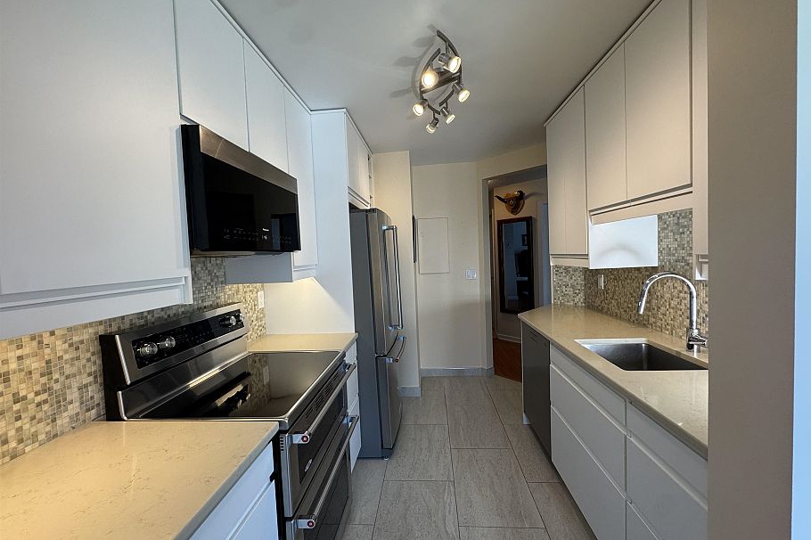 411 456 Moberly Road Vancouver, BC - 10