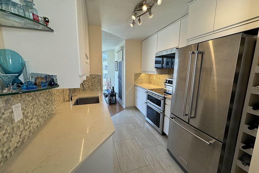 411 456 Moberly Road Vancouver, BC - 9