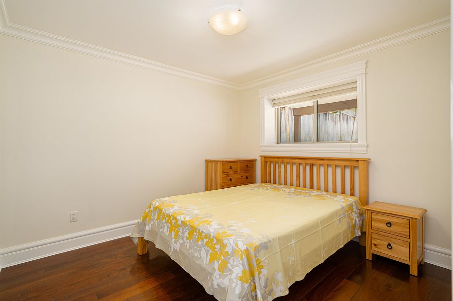 3716 W 17th Avenue Vancouver, BC - 26