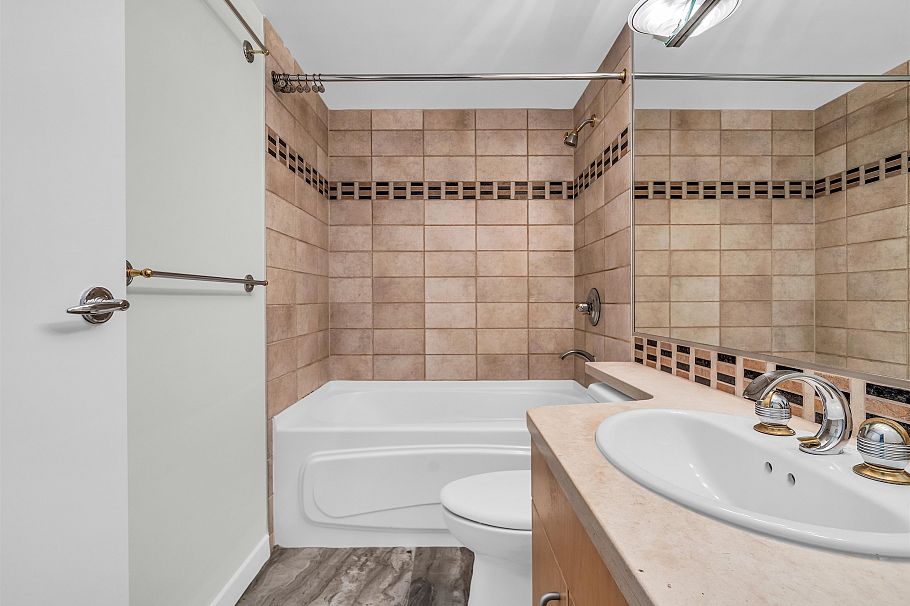 1101 198 Aquarius Mews Vancouver, BC - 11