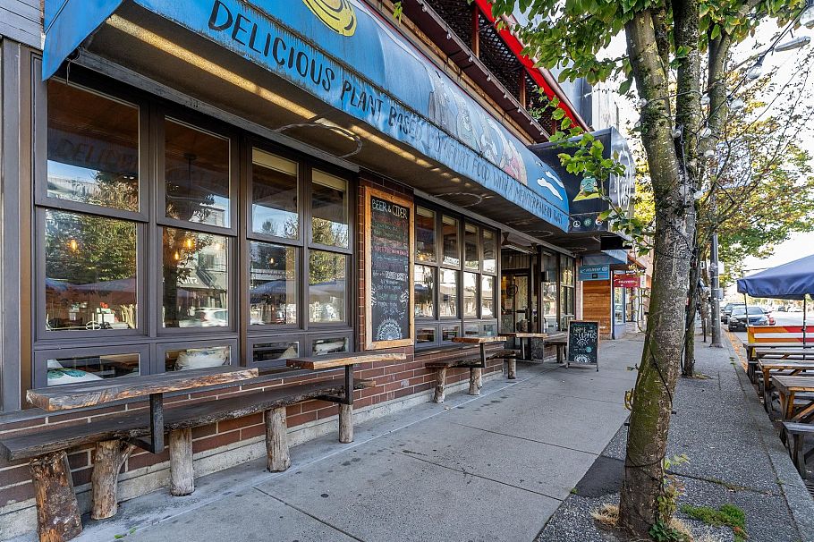 4182 Prince Edward Street Vancouver, BC - 28