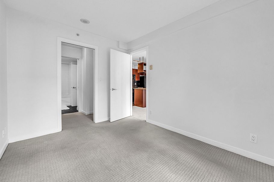 407 933 Hornby Street Vancouver, BC - 26