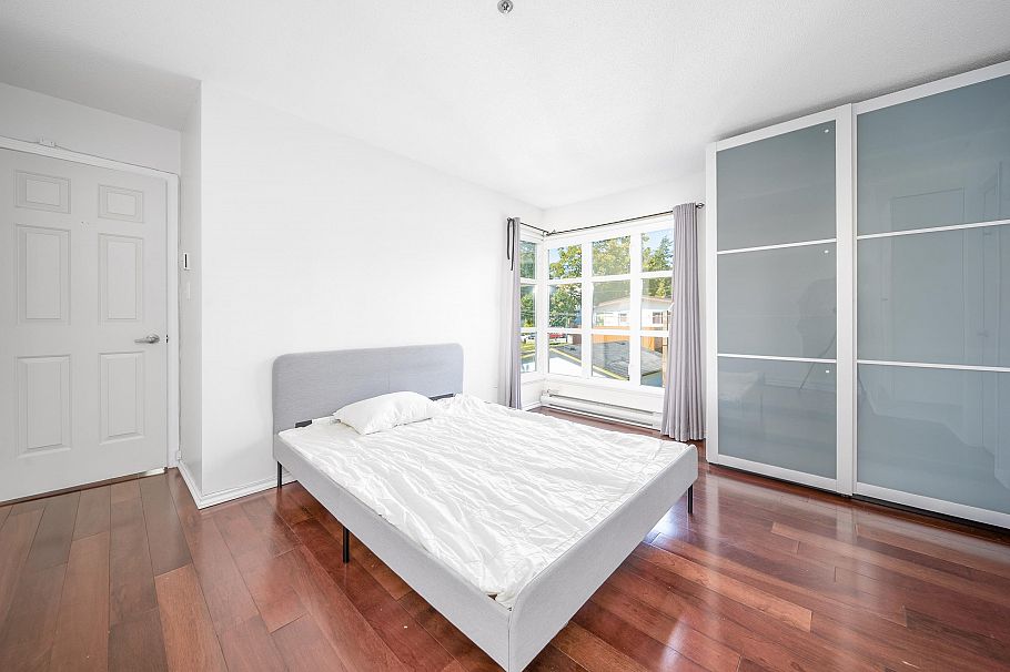 302 8728 SW Marine Drive Vancouver, BC - 8