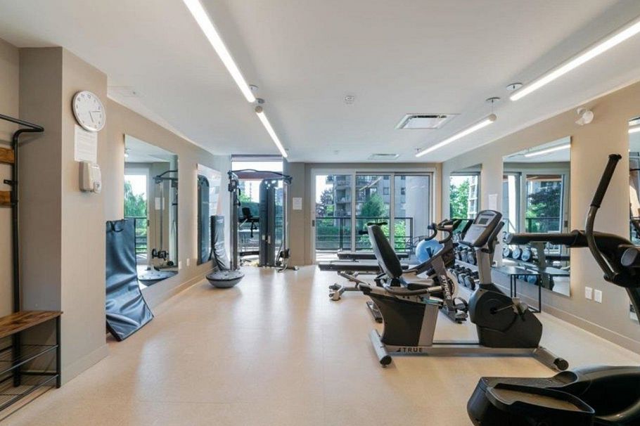 202 128 E 8th Street North Vancouver, BC - 27