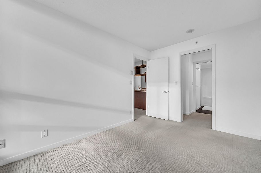 407 933 Hornby Street Vancouver, BC - 24