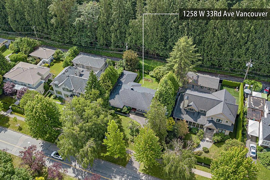 1258 W 33rd Avenue Vancouver, BC - 4