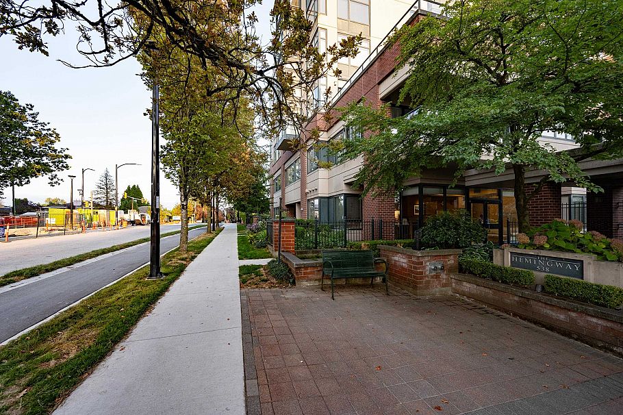 603 538 W 45th Avenue Vancouver, BC - 39