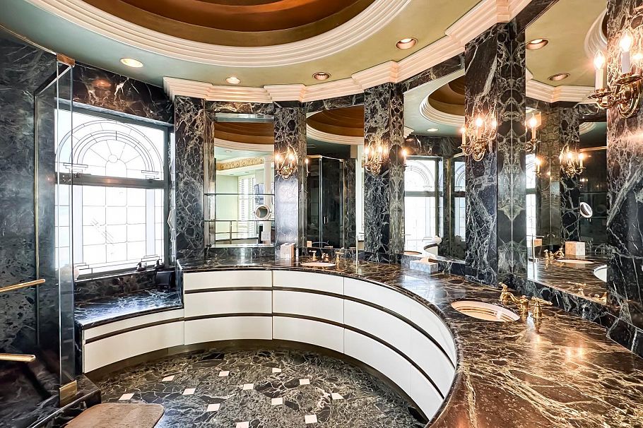 17 1861 Beach Avenue Vancouver, BC - 32