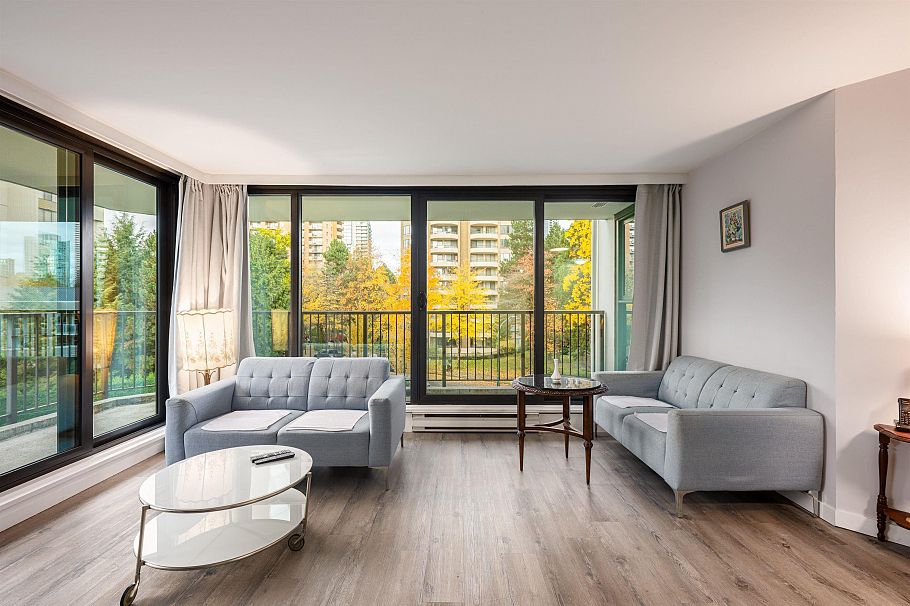 402 6455 Willingdon Avenue Avenue Burnaby, BC - 3