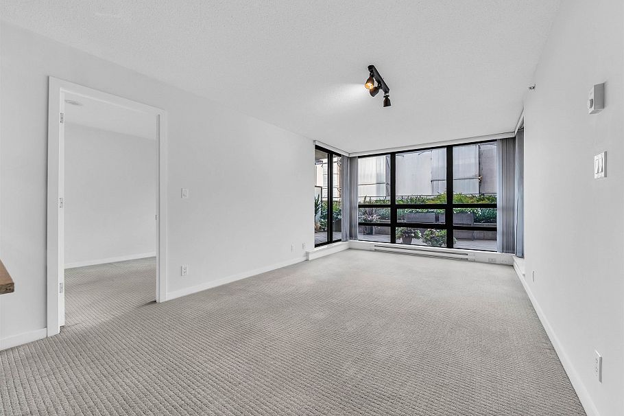 407 933 Hornby Street Vancouver, BC - 13