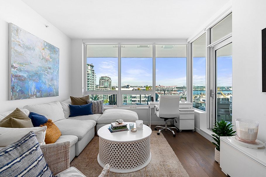 1308 118 Carrie Cates Court North Vancouver, BC - 5