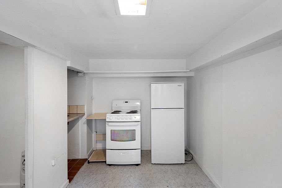 2239 Stephens Street Vancouver, BC - 34