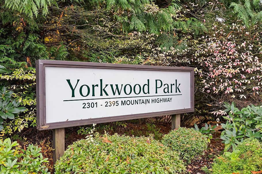 2307 Mountain Highway North Vancouver, BC - 39