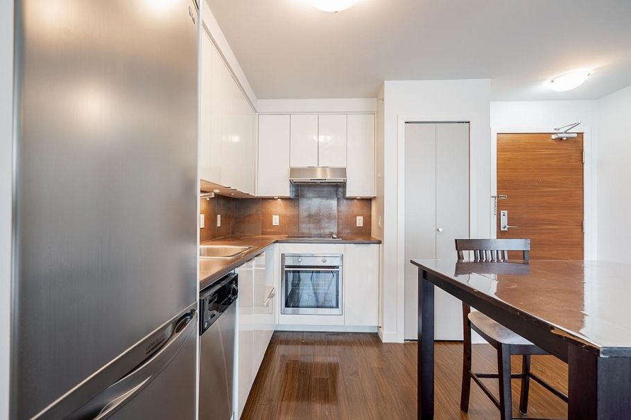 816 161 W Georgia Street Vancouver, BC - 10
