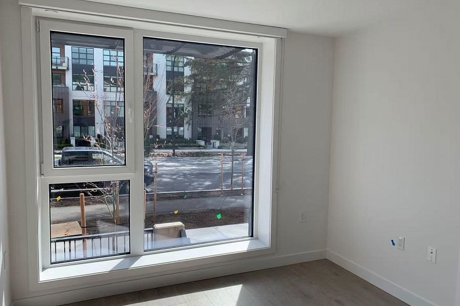 720 E 3RD STREET, North Vancouver BC V7L 0G7 North Vancouver, BC - 2