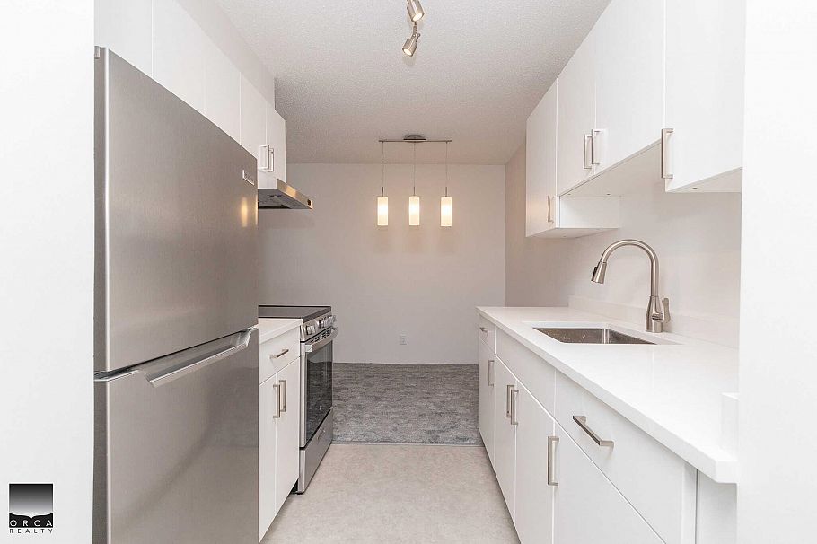 305 2016 FULLERTON AVENUE, North Vancouver BC V7P 3E6 North Vancouver, BC - 21