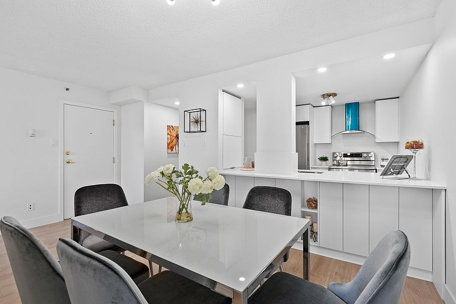 602 1177 Pacific Boulevard Vancouver, BC - 14