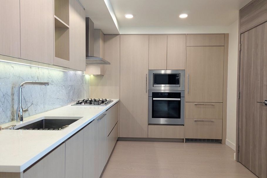 301 433 SW Marine Drive Vancouver, BC - 2