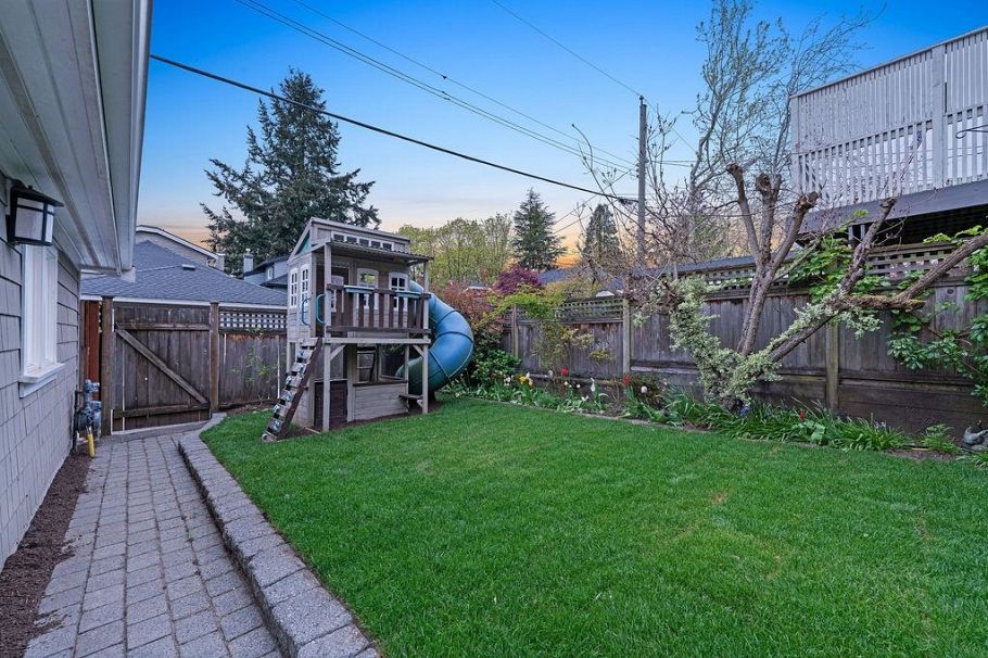 6591 Vine Street Vancouver, BC - 35