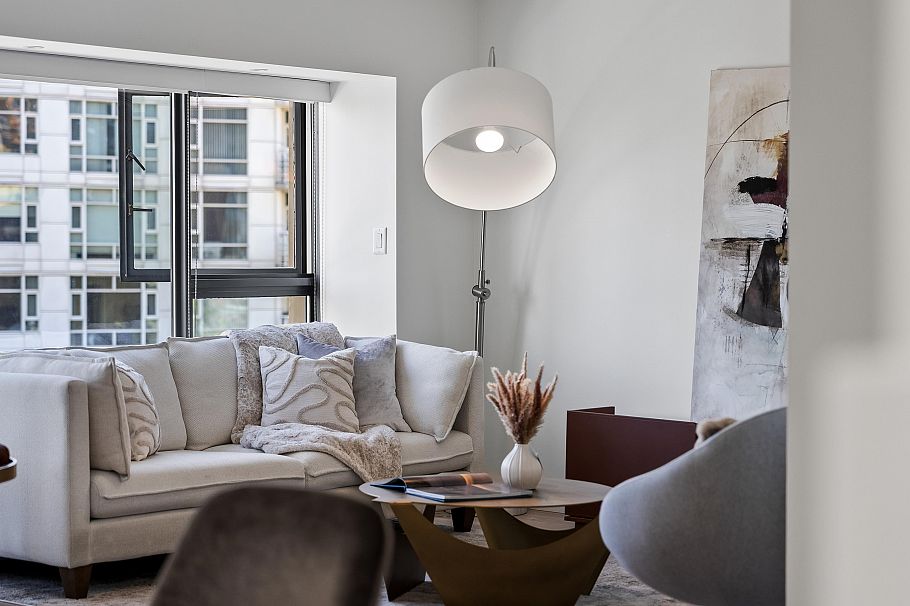 602 1177 Pacific Boulevard Vancouver, BC - 3