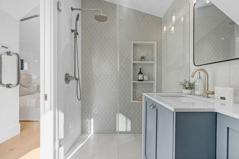 1 2565 Dundas Street Vancouver, BC - 26