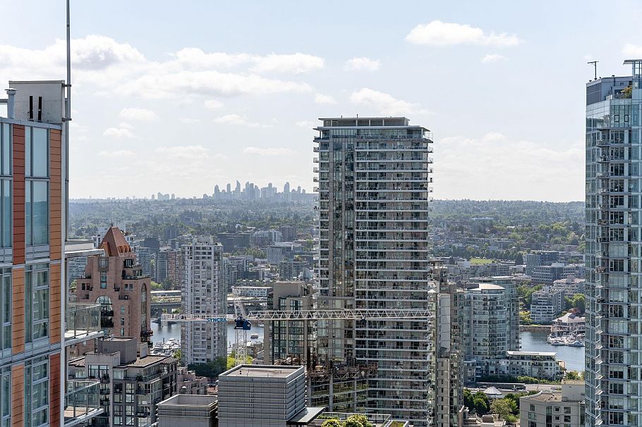 3303 1335 Howe Street Vancouver, BC - 23