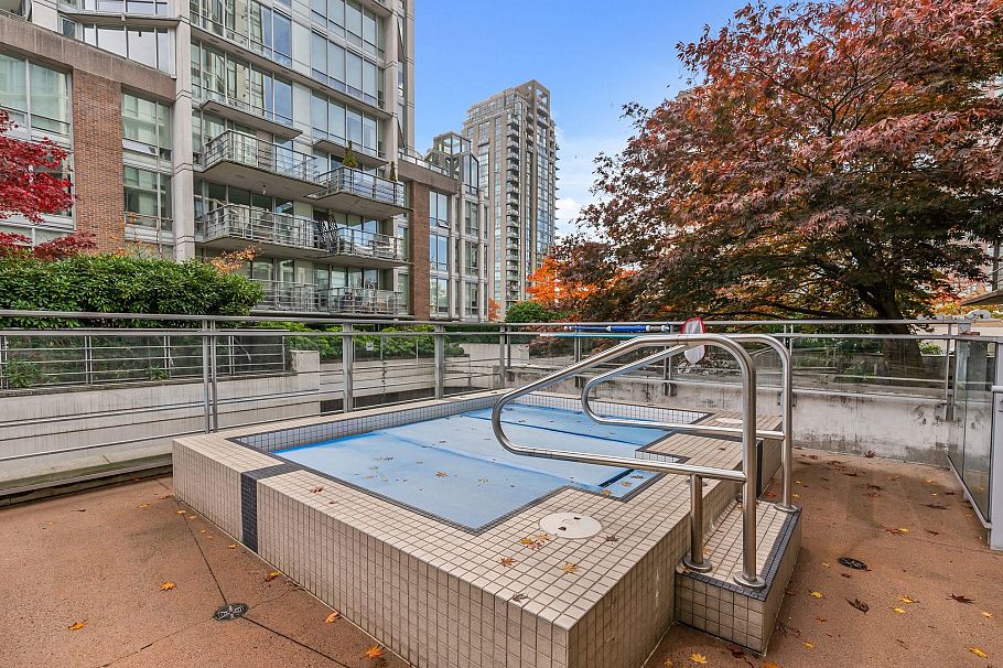 907 565 Smithe Street Vancouver, BC - 30