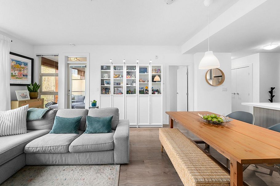 420 3602 Aldercrest Drive North Vancouver, BC - 9