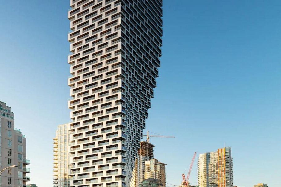 4510 1480 Howe Street Vancouver, BC - 1