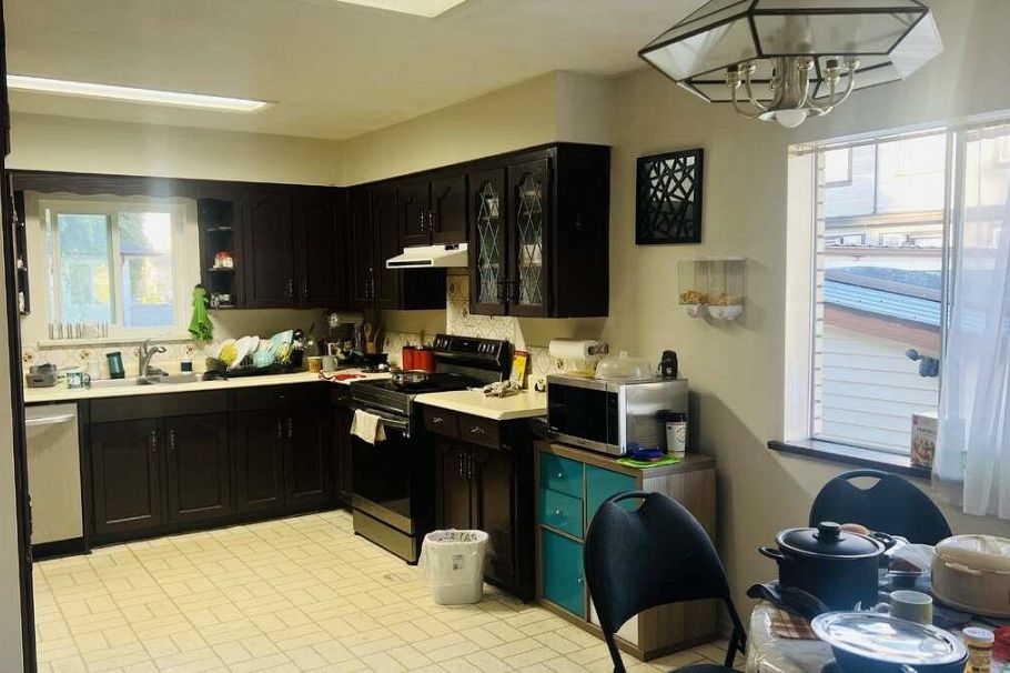 753 E 55th Avenue Vancouver, BC - 12