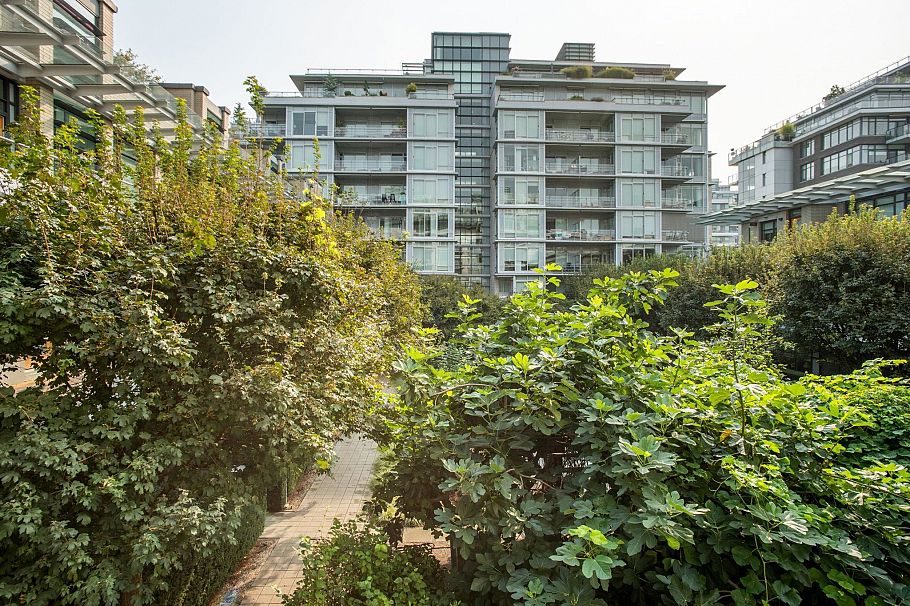 407 77 Walter Hardwick Avenue Vancouver, BC - 21